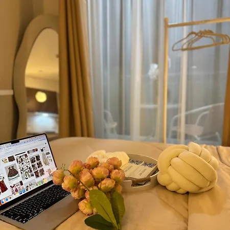 The Cozy Clouds Staycation